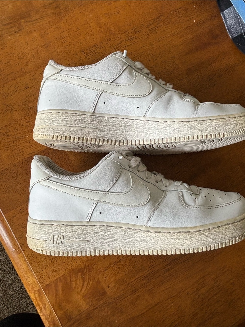 Nike Low-Top Leather Sneakers in Off-White/Cream